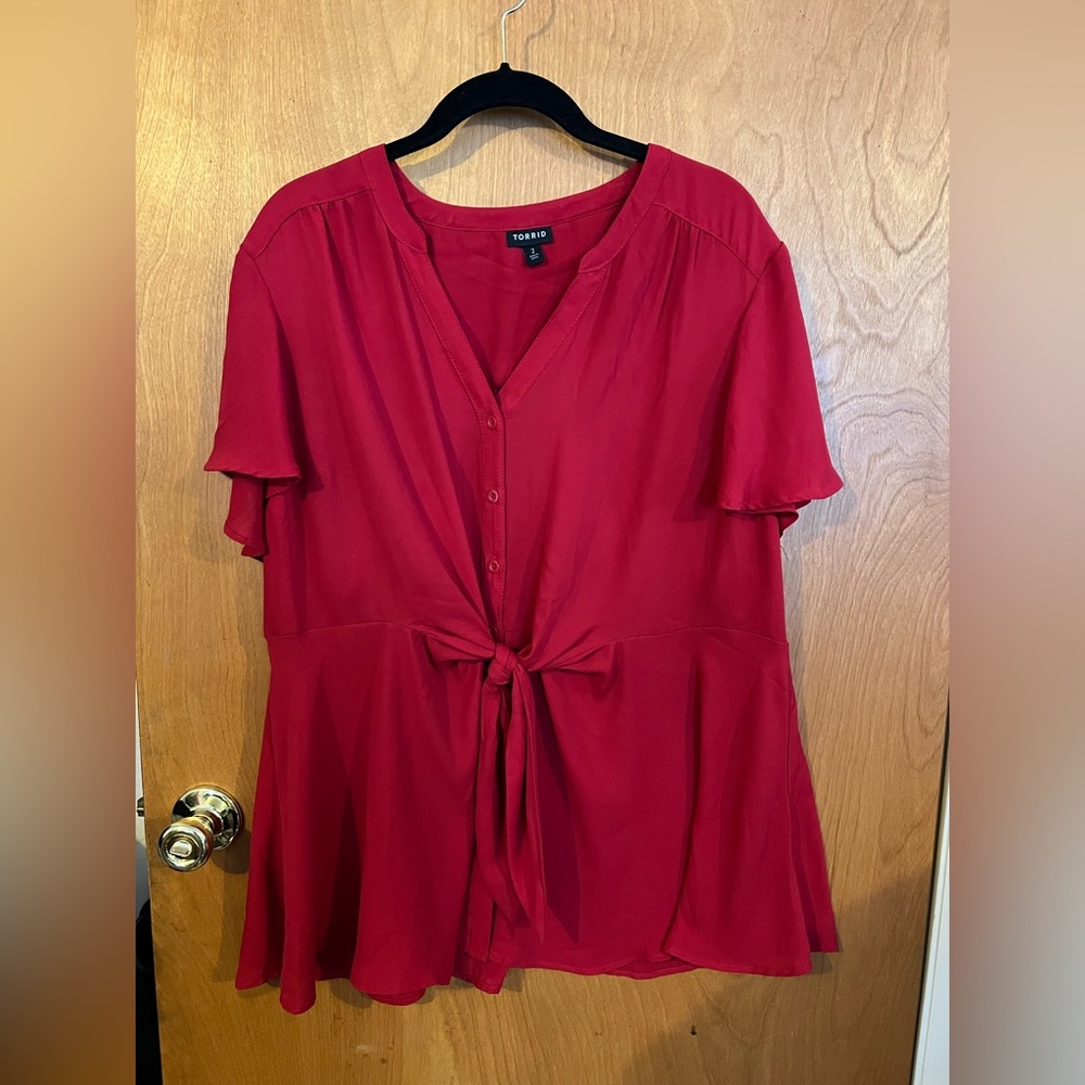 Torrid blouse, size 2.  Only worn twice.
